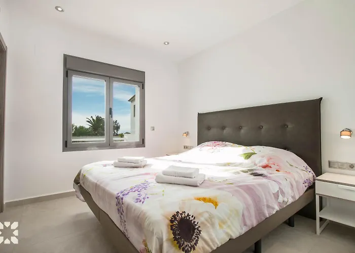 Mango By Abahana Ifach